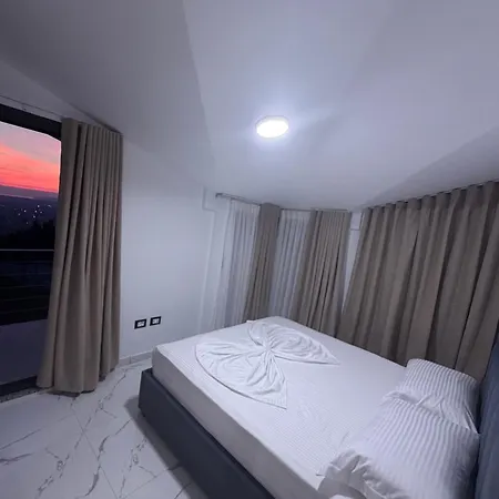 Apartamento Redi *